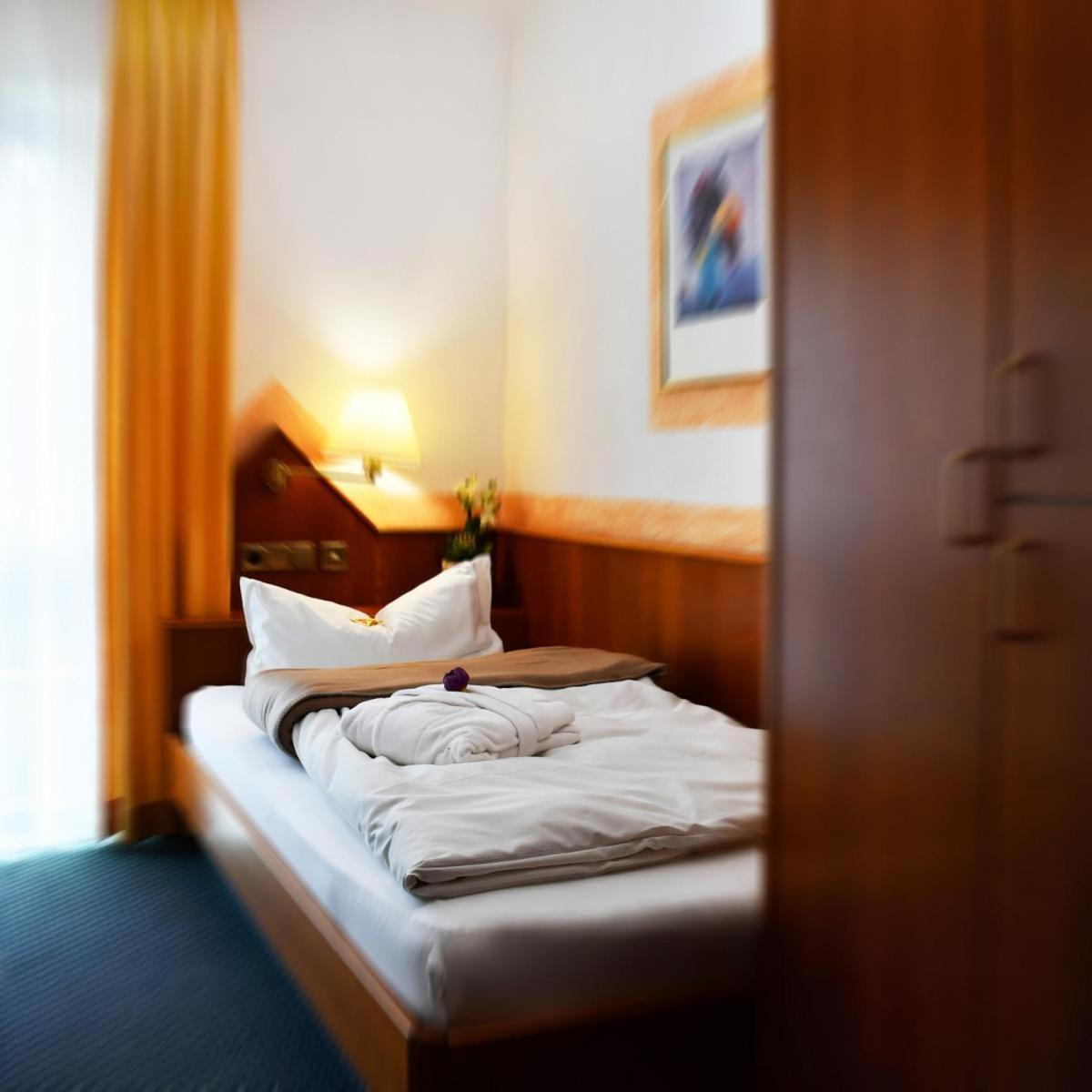 Hotel Schoene Aussicht Gießen Exterior foto