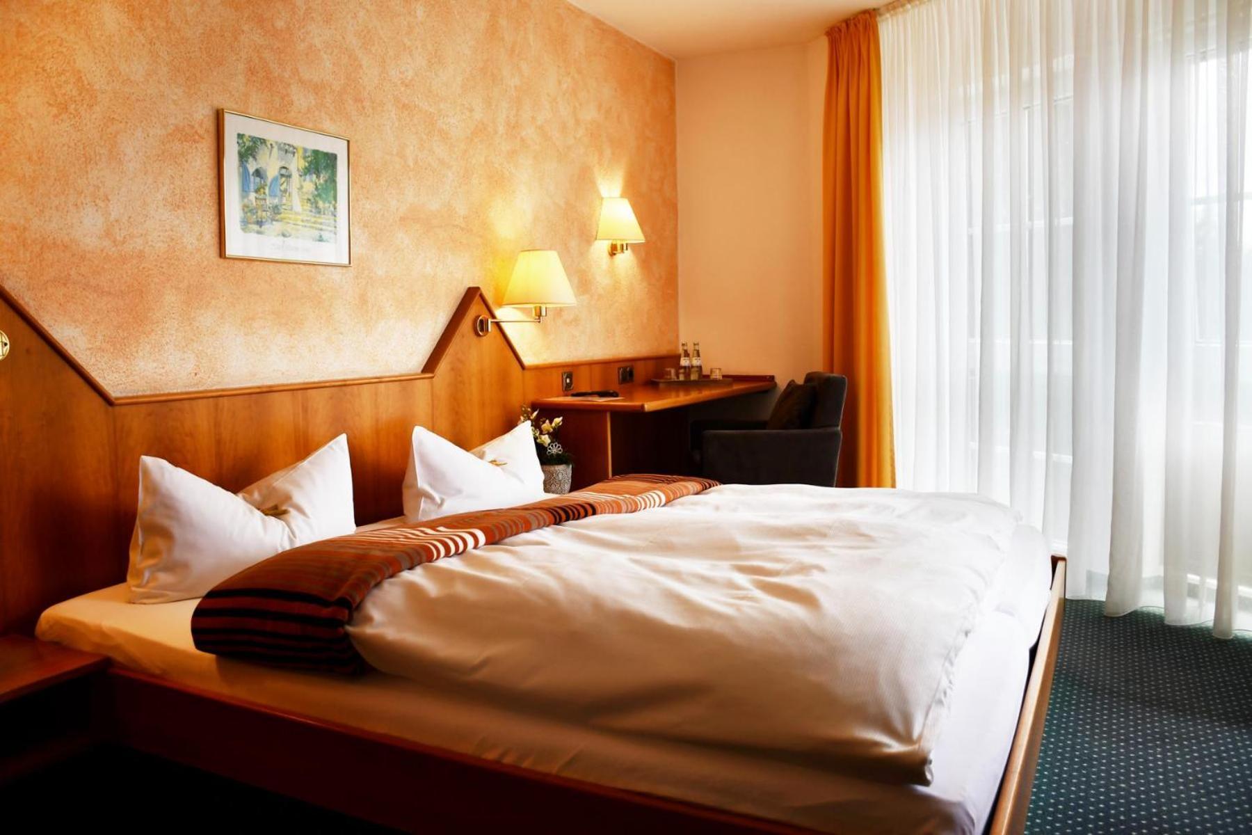Hotel Schoene Aussicht Gießen Exterior foto
